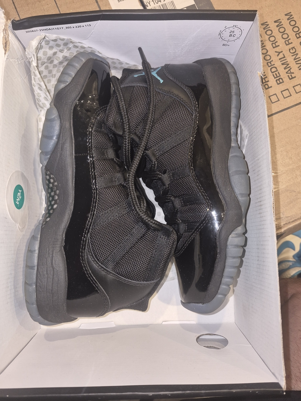 2025 Jordan 11 Gamma Sz 6.5Y EXCELLENT CONDITION🔥